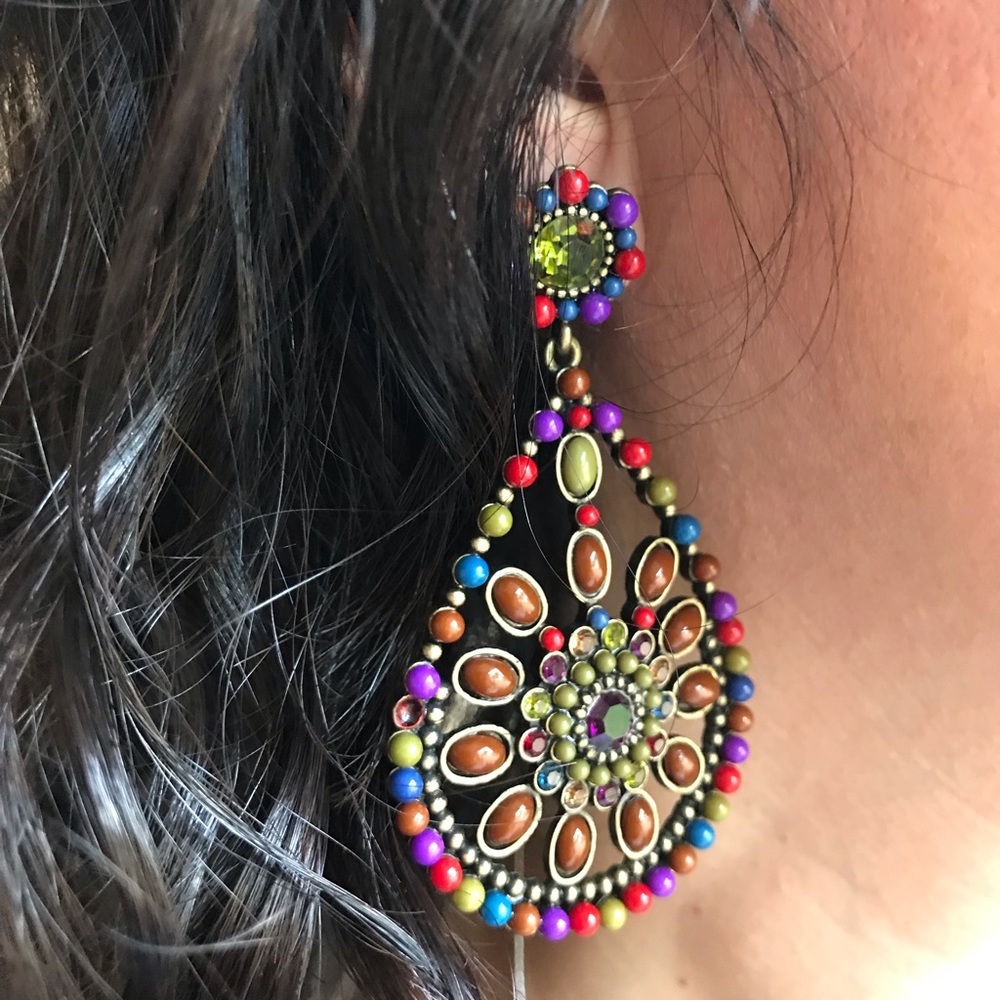 Multicolor Oval Dangle Earrings